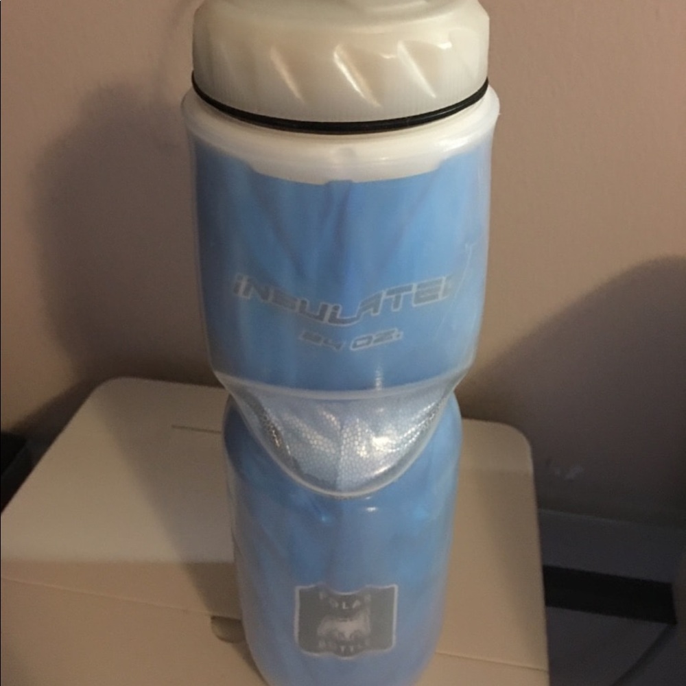 Polar Insulated 24 oz Sport Water Bottle